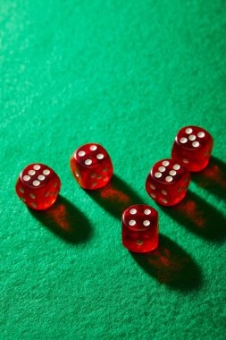 Live dealer blackjack and roulette table interface